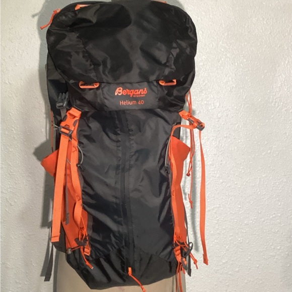 Bergman’s Men's Black and Orange Backpack - Picture 7 of 11